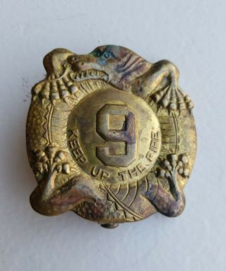 Rare Vintage Us Army 9th Infantry Regiment Manchu Keep Up The Fire Buckle