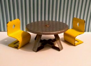 Vintage Metal Dollhouse Furniture Patio Table Chairs Half Scale 1:24 1950s