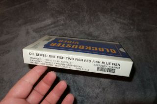 Dr.  Seuss One Fish Two Fish Red Blue Rare Blockbuster Video Case & Movie Vhs