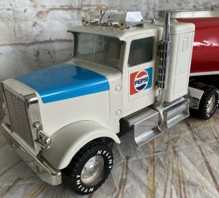 RARE Vintage Nylint Pepsi Cola Trans Tanker Semi 18 Wheeler Pressed Steel EUC 2