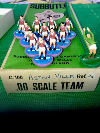 Subbuteo H/w Team Aston Villa Ref 74 On Rare Lilac Base Combo