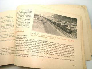 MARKLIN 1957 MINIATURE RAILWAY HANDBOOK - HO GAUGE - 170 PAGES - RARE 3
