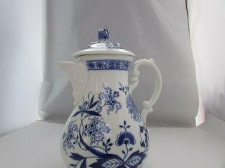 ANTIQUE LARGE SIZE Hutschenreuther Coffee Pot Blue Onion German Porcelain 2