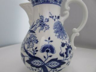 ANTIQUE LARGE SIZE Hutschenreuther Coffee Pot Blue Onion German Porcelain 3