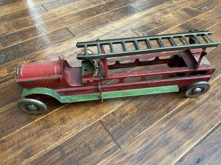 Rare Dayton Toy Vintage Fire Truck Steel Friction Ladders