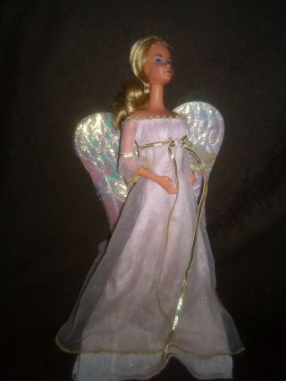 Barbie 1978 Vintage Kissing Barbie By Mattel With Angle Dress With Barbie Tag