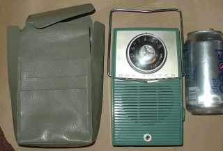 Rare Vintage Rca Victor Large Transistor Radio W Case Deluxe Impac Old Sears