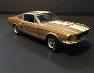 Rare Color Ertl 1967 Mustang Shelby Gt 500 (champagne) 1/18