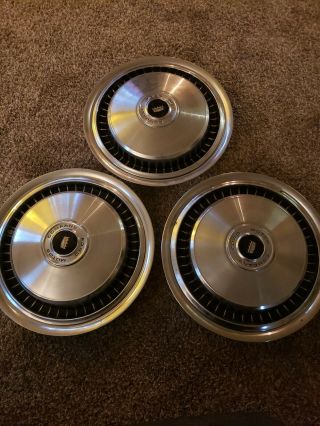 Rare Vintage Ford Motor Company Crown In Center Hub Caps 15” Set Of 3