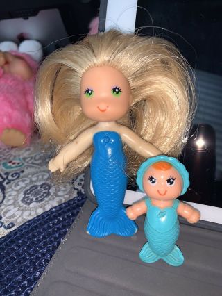Vintage Kenner 1979 Sea Wees Blue Mermaid Doll Weas Plus Baby Corkie Water