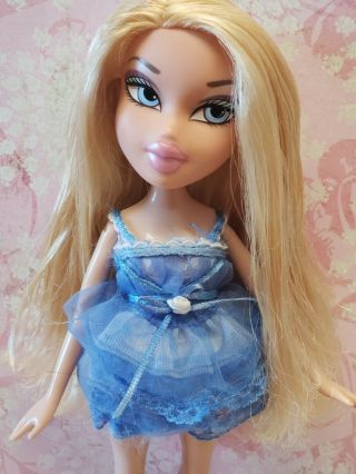 Bratz Birthday Cloe Doll In Dress And Shoes