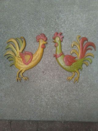 2 Vintage 1967 Sexton Cast Metal Rooster & Hen Wall Hanging Plaques