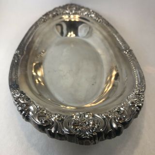 Rose Point By Wallace Silver Plate Oval Serving Dish 13.  5 " X 7 "