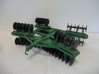 Rare Vintage 1/16 Scale John Deere Wing Disc In Very Good Shape For Its Age