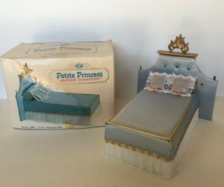 Ideal Petite Princess Fantasy Dollhouse Furniture Little Princess Bed