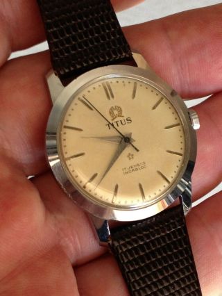 Men ' s VERY RARE 1950 ' s VINTAGE SWISS TITUS 17 JEWEL INCABLOC WINDING Wrist Watch 3