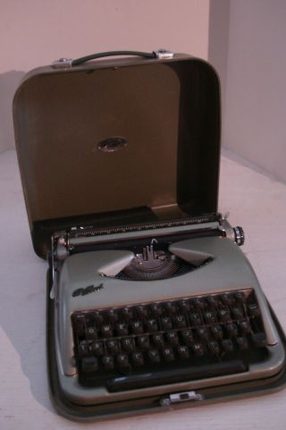 Cole Steel Portable Typewriter With Case,  Rare,  Vintage