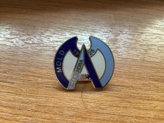 Mold Alexandra Welsh League Football Club Rare 1980s Pin Badge