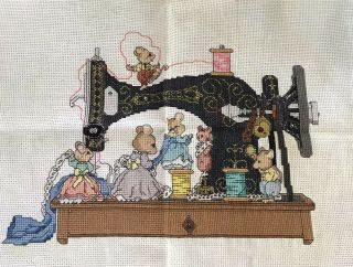 Cozy Sewing Cross Stitch Singer Mice Antique Black Machine Handmade Finished