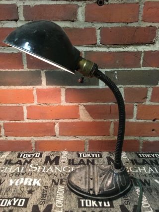 Vintage Antique Cast Iron Industrial Gooseneck Table Desk Lamp