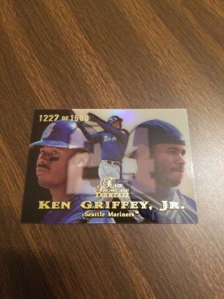 1999 Flair Showcase Ken Griffey Jr.  1227/1500 Mariners Rare