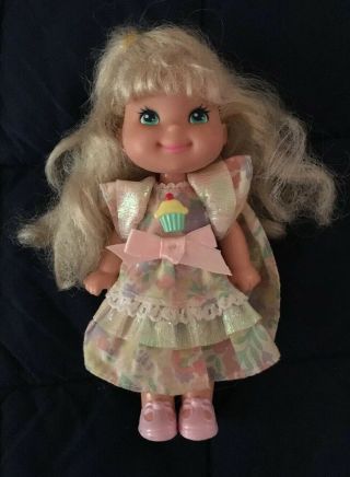 Cherry Merry Muffin Lily Vanilly Doll Vintage 1989 Mattel