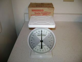Vintage American Family 25 Lb.  Household Scale - - No Dial Cover