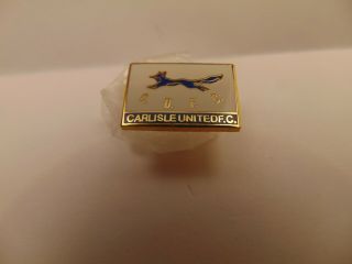 Rare,  C.  U.  F.  C.  Carlisle United Fc Enamel Pin Badge,  Royal Mail Postage