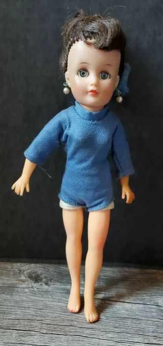 Vintage 10.  5 " Uneeda Suzette Fashion Doll 1950s,  Little Miss Revlon Look Alike