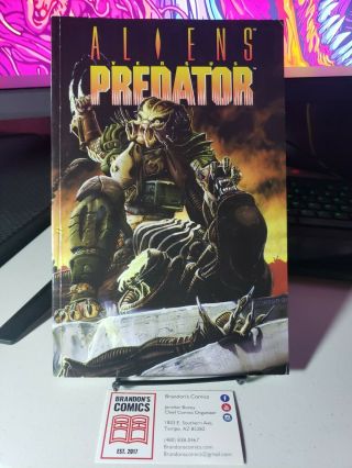 Aliens Vs Predator Tpb Trade Paperback Phil Norwood Chris Warner Art Versus Rare