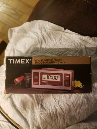 Vintage Timex Snooz - alarm Battery Operated Digital Travel Alarm Clock 5302 - 504 2