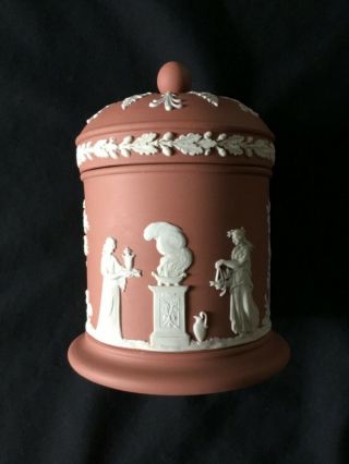 Wedgwood Rare Terracotta Tobacco Jar With Neoclassical Sacrifice Figures.