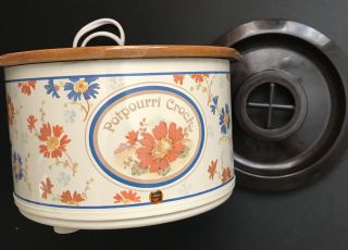 Vintage Rival Fragrance Potpourri Crock Pot With Lid Fall Design Model 3207