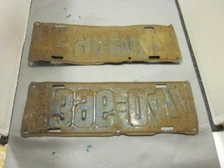 SET OF TWO ANTIQUE VINTAGE 1921 MICHIGAN LICENSE PLATE 396 - 047 2