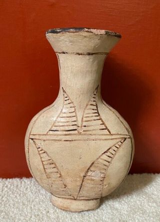 Vintage Small Maricopa Decorated Pottery Vase,  C.  1900 - 40s