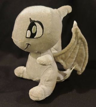 2008 Neopets Key Quest Silver Shoyru Plushie Limited Edition Rare