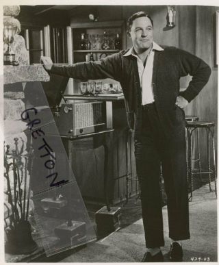 Gene Kelly Rare Photo 15
