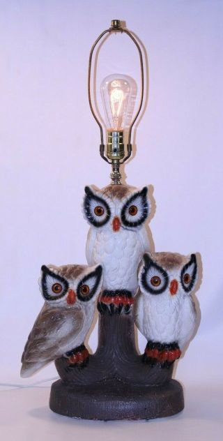 Rare VTG Owls Trio 60 ' s MCM Table Lamp Chalkware Glowing Eyes Birds Snow Rare 3