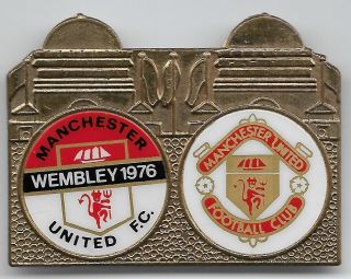 Manchester United 1976 Fa Cup Final Wembley Twin Towers Very Rare Insert Badge