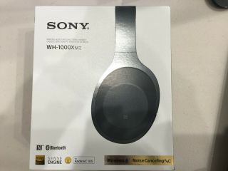 Sony Wh - 1000xm2 Black Noise Cancelling Headphones - Rarely