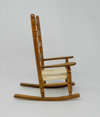Vintage Wooden Rocking Chair with Rush Seat Dollhouse Miniature 1:12 2