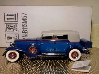 Franklin 1932 Cadillac V16.  Rare Blue.  1:24.  Perfect Car