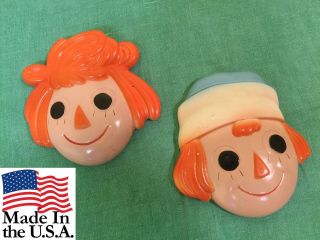 Vintage Raggedy Ann And Andy Wall Plaques Set Of Two Bright Painted Faces