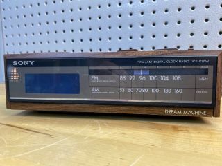 Sony Fm Digital Alarm Clock Radio Icf - C70w Dream Machine Wood Vintage