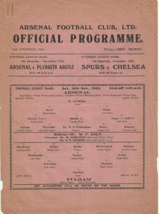 Rare Ww2 War - Time (well.  Sort Of) Football Programme Arsenal V Fulham 1945