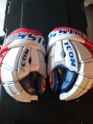Vintage Mission Icon 3 Finger 14 " Hockey Gloves Red/white/blue Very Rare