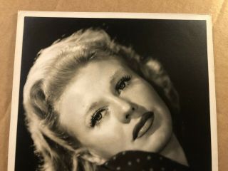 Ginger Rogers Rare Early Vintage Autographed 8/10 Photo 1939 2