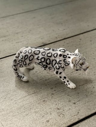 Rare Yowie Snow Leopard Animal Pvc Mini Figure Figurine Model