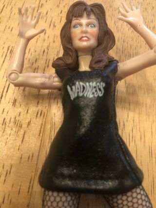 RARE MISS ELIZABETH WCW FIGURE FROM POWER & BEAUTY 2PACK.  WITH ALL ACCESSORIES 3