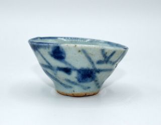 Antique Small Chinese Ming Dynasty Blue And White Bowl
